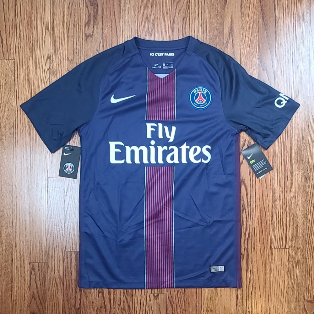 Nike Paris Saint-Germain Home Soccer Jersey Men’s Large 2016/17 PSG